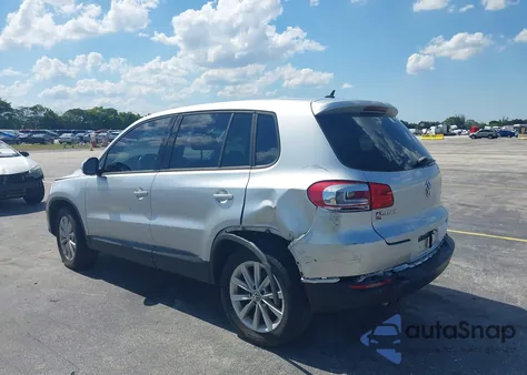 2018 Volkswagen Tiguan Limited 2.0T from USA, damaged, VIN WVGAV7AX4JK001874